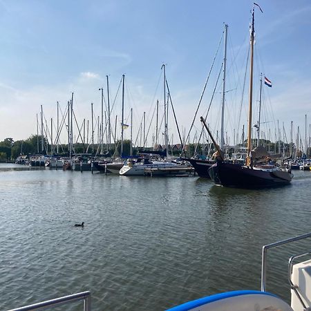 Hotel Houseboat De Amstel Monnickendam Exterior foto